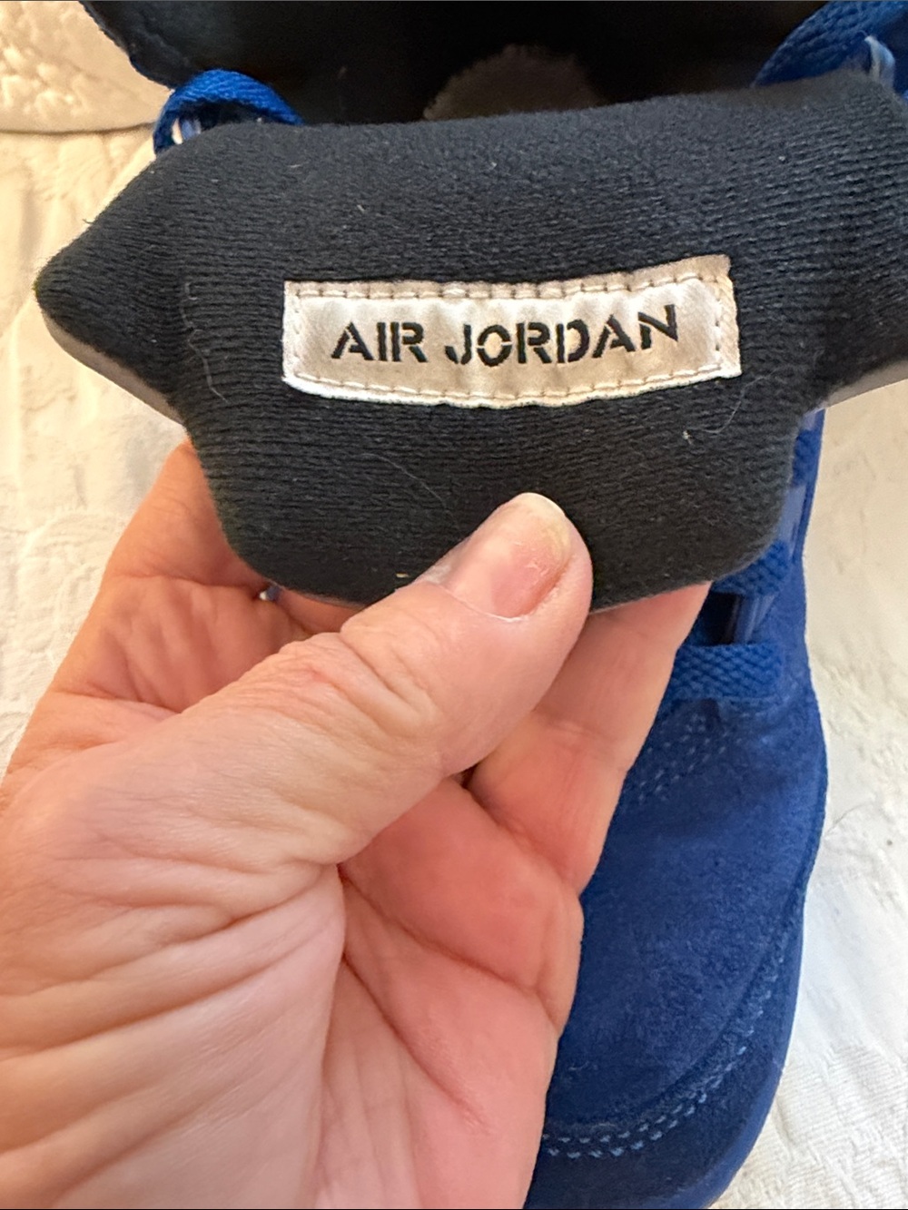 Air Jordan 5 Retro Size 7 kids Sneakers - Blue Suede rare - Picture 3 of 4